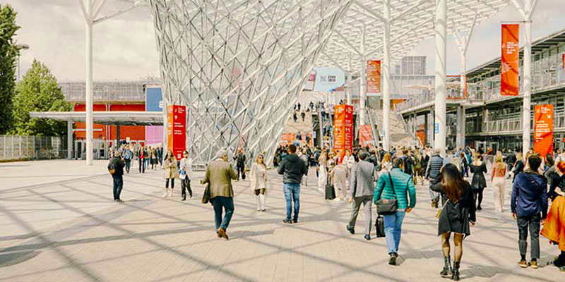 Salone del Mobile with Trenord